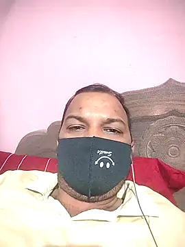 Snapshot of lookupyou chatting on 22, 12, 2025 lookupyou online show from 22, 12, 2025