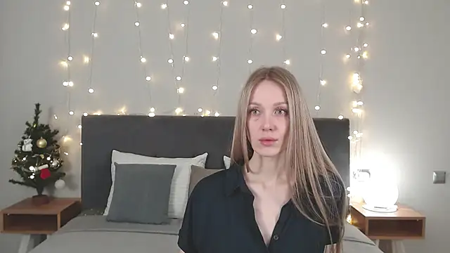 JuliMils online show from 11, 1, 2026