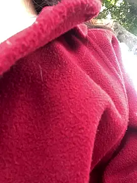 Molly-xiao online show from 15, 4, 2026