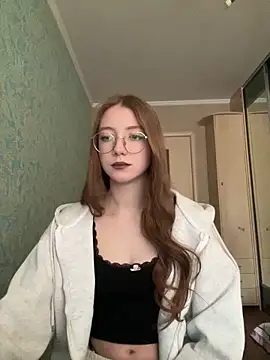 Snapshot of Eseniya_ chatting on 17, 1, 2026 Eseniya online show from 17, 1, 2026