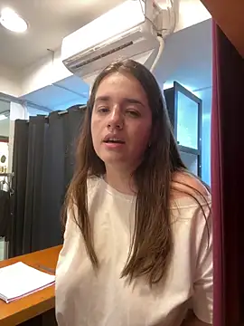 Snapshot of lele202526 chatting on 31, 3, 2026 lele202526 online show from 31, 3, 2026