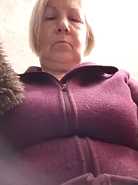 KlaudiaDarling online show from 6, 1, 2026