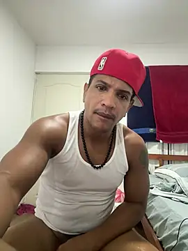 Snapshot of bigdick211292 chatting on 5, 5, 2026 bigdick211292 online show from 5, 5, 2026