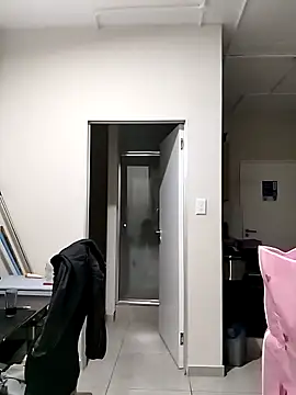 Snapshot of Bra-G chatting on 4, 2, 2026 Bra-G online show from 4, 2, 2026