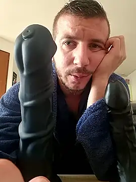 Snapshot of Angel-Boy30 chatting on 9, 1, 2026 Angel-Boy30 online show from 9, 1, 2026