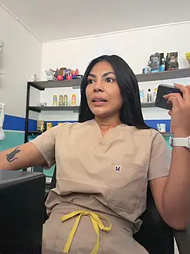 Snapshot of Sarah_Hinata chatting on 8, 1, 2026 Sarah Hinata online show from 8, 1, 2026