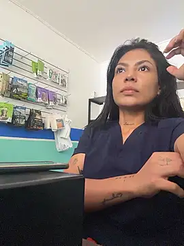 Snapshot of Sarah_Hinata chatting on 9, 1, 2026 Sarah Hinata online show from 9, 1, 2026