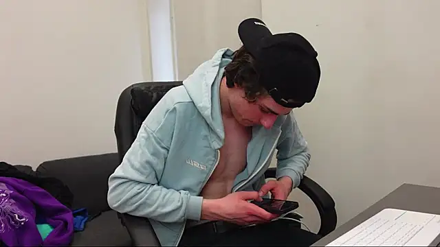 Daniel Shawnn online show from 3, 4, 2026