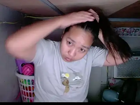 Snapshot of HottiesAsianAriane chatting on 19, 5, 2026 HottiesAsianAriane online show from 19, 5, 2026