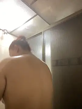 Scarlet auraa online show from 15, 3, 2026