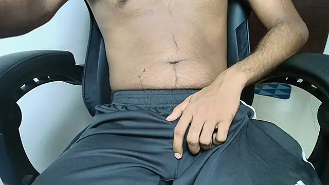 KneelForAlpha online show from 17, 4, 2026