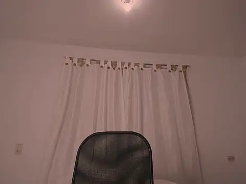 Snapshot of franyeli_9 chatting on 9, 1, 2026 franyeli 9 online show from 9, 1, 2026