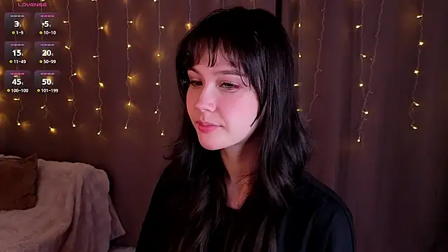 KiraYukimura online show from 2, 2, 2026