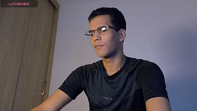 Pikashu7u7 online show from 6, 2, 2026