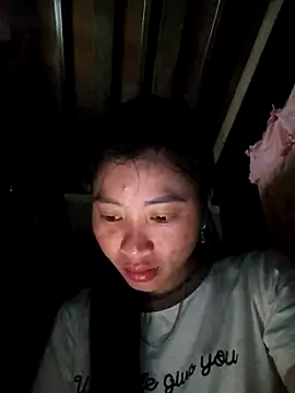 Snapshot of Hiniyk2 chatting on 30, 4, 2026 Hiniyk2 online show from 30, 4, 2026