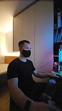 Snapshot of OnlyHand9x chatting on 7, 2, 2026 OnlyHand9x online show from 7, 2, 2026