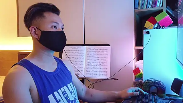 OnlyHand9x online show from 10, 5, 2026