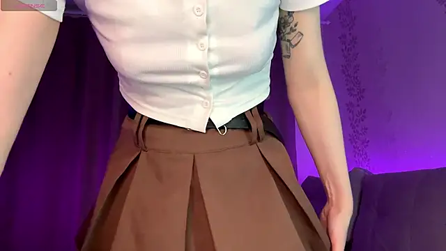 Snapshot of BlondeBun chatting on 12, 2, 2026 BlondeBun online show from 12, 2, 2026