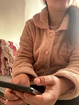 Snapshot of Faded_pink chatting on 14, 1, 2026 Faded pink online show from 14, 1, 2026