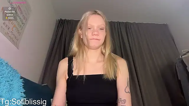 Bl1ssfulSof1 online show from 21, 2, 2026