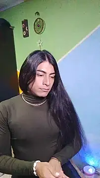 Snapshot of Selena_Nova chatting on 19, 5, 2026 Selena Nova online show from 19, 5, 2026