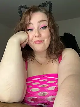 KittyCreamKisses online show from 22, 4, 2026