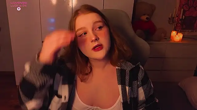 Snapshot of Ol1via chatting on 4, 3, 2026 Ol1via online show from 4, 3, 2026