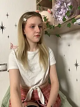 Snapshot of KissChristie chatting on 12, 1, 2026 KissChristie online show from 12, 1, 2026