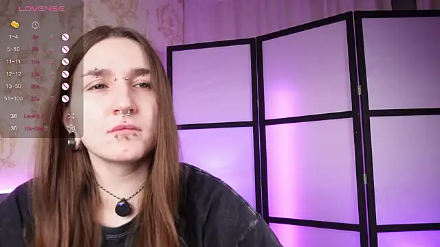 Alice Goth online show from 8, 2, 2026