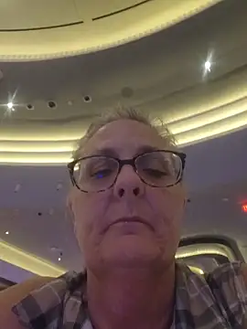 HotAzMilf online show from 6, 4, 2026