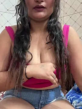 Snapshot of Curvy_Anaya chatting on 8, 6, 2026 Curvy Anaya online show from 8, 6, 2026