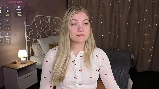 Angel  Grace online show from 15, 4, 2026