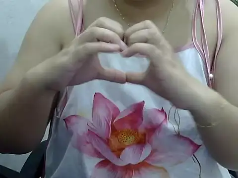 Sarah no land online show from 16, 4, 2026