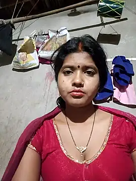 Snapshot of Horny-Rashi chatting on 2, 4, 2026 Horny-Rashi online show from 2, 4, 2026