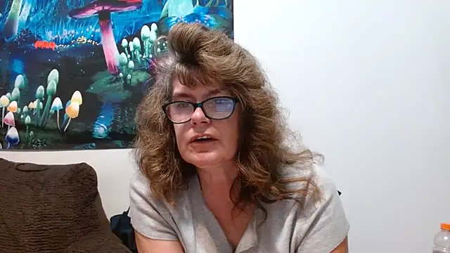 ladylavende3 online show from 17, 9, 2025