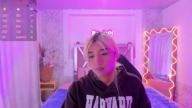 IRINA TAY1 online show from 16, 4, 2026