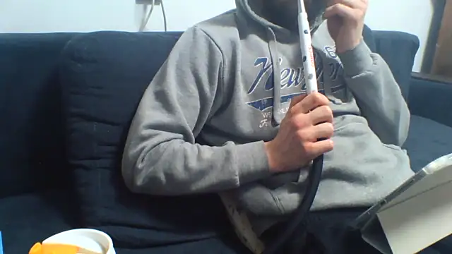 Snapshot of KaelNox chatting on 4, 5, 2026 KaelNox online show from 4, 5, 2026