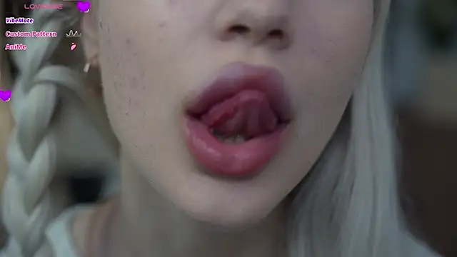 KristalCrowner online show from 2, 3, 2026