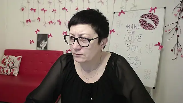 EmilyL0ve online show from 2, 3, 2026