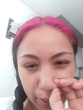 Snapshot of Luli2401 chatting on 14, 1, 2026 Luli2401 online show from 14, 1, 2026