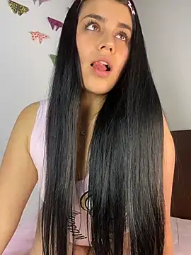 Snapshot of sophyy_white chatting on 12, 7, 2026 sophyy white online show from 12, 7, 2026