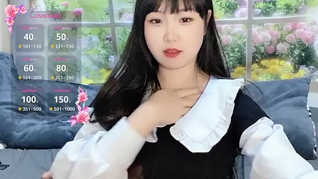 Snapshot of xiaoguai99 chatting on 25, 3, 2026 xiaoguai99 online show from 25, 3, 2026