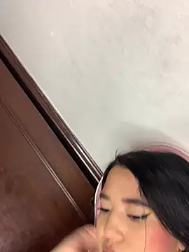 Snapshot of DulcePiink chatting on 21, 2, 2026 DulcePiink online show from 21, 2, 2026