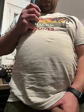 Snapshot of jeremy14270 chatting on 26, 2, 2026 jeremy14270 online show from 26, 2, 2026