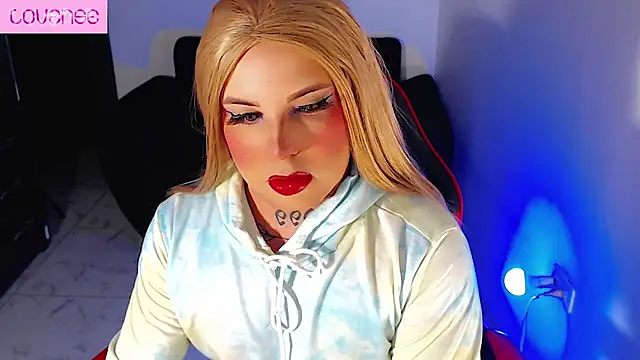 Snapshot of ale_bigcock chatting on 23, 4, 2026 ale bigcock online show from 23, 4, 2026
