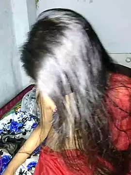 Snapshot of rani_coupleee chatting on 9, 2, 2026 rani coupleee online show from 9, 2, 2026