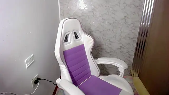 Snapshot of Scarleta01 chatting on 14, 1, 2026 Scarleta01 online show from 14, 1, 2026