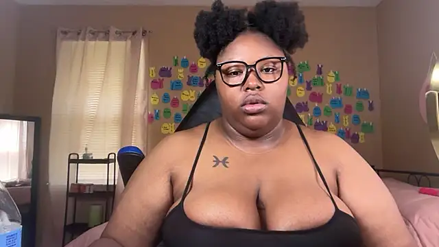 Snapshot of Chocolatebunnyxx96 chatting on 9, 6, 2026 Chocolatebunnyxx96 online show from 9, 6, 2026