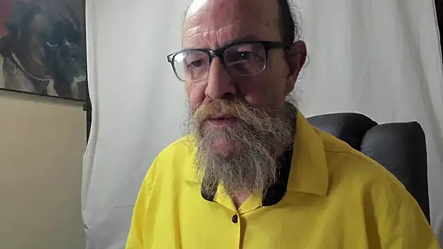 Snapshot of Uncle_Hottie chatting on 11, 1, 2026 Uncle Hottie online show from 11, 1, 2026