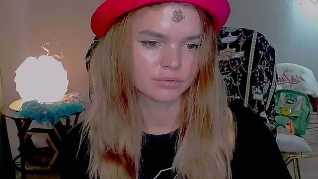 Snapshot of SaraGolben chatting on 14, 1, 2026 SaraGolben online show from 14, 1, 2026